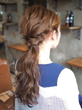 ノエル ヘアー アトリエ(Noele hair atelier) 《Noele》ロング×波巻きルーズアレンジ☆