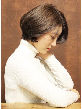 シアンデルカ(CYANDELUCCA) 大人の柔らかショートボブ