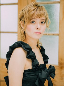 美容室ソラ 小岩店(sora) ねじりくるりんぱ【小岩】