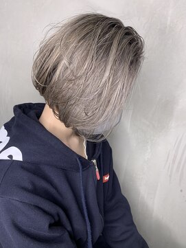 アルカナ 明治神宮前原宿(ARCANA) 3Dハイライトボブ　ハイライトグレージュ　hiro