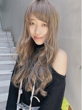 ディア(.eer) ショートからロングヘアへ大変身☆シールエクステ/南船場心斎橋
