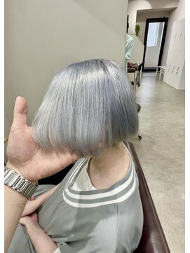 リグ 横浜(Lig.) ブリーチ/ダブルカラー/グレージュ/ボブ/グレージュアッシュ