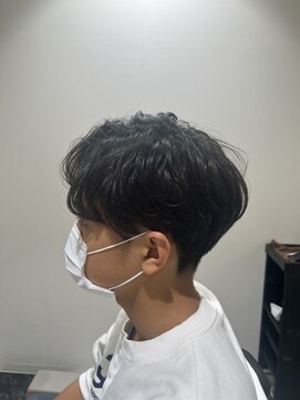 ルシードスタイル クリザンテーム センターパート