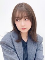 ヴェイン 渋谷(vain)&nbsp;透明感　艶感　グレージュ　韓国風　シースルーバング　外ハネ