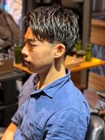 レオザバーバー(LEO the Barber) 束感　メンズショート　アップバング　爽やか　黒髪　ツーブロ