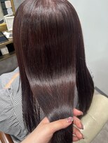 フォンド 津田沼(fond.)&nbsp;デザインカラー/レイヤーカット/ウェットヘア/オリーブベージュ