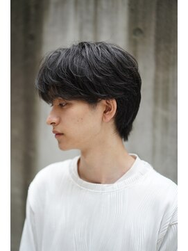 スピンオフシフト(SPIN-OFF SHIFT) 毛流れセンターパート