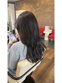 オリーブグレージュ