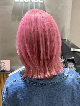 ブロンド 町田(BLONDE) ピンク/ピンク系カラー/プチウルフ/ボブレイヤー