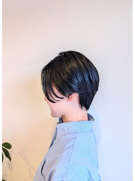 ルートヴィッヒ(Ludwig) フロントパーマショートヘア