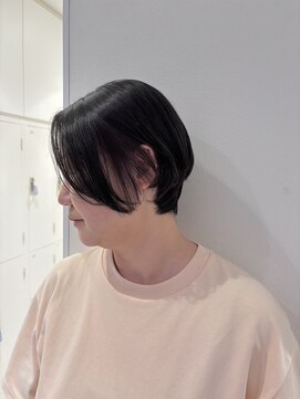 アッシュ 武蔵境店(Ash) インナーカラーのショートスタイル