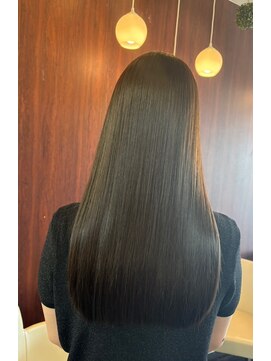 ヘアメイク ウエニ 上本町(HAIR MAKE UE2) 【谷町6丁目/30代40代50代/ミセス】白髪染め・白髪ぼかしも