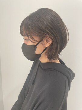 ノートエートル 西金沢(Nought etre) 10代20代ウルフカットレイヤーカットフェイスレイヤー外ハネ