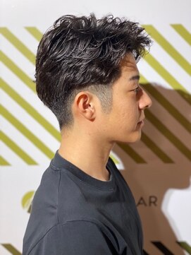 バーバーバー 四谷(BARBER-BAR) ビジネス爽やかゆるフワウェーブスタイル