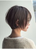 透ける透明感ショートボブ
