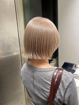 ガリカ 大名(Gallica) <ゲスト>黒染め落としからWブリーチでペールベージュ