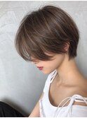 ショートボブ