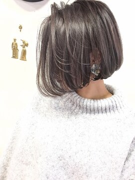 ランプ ヘアー(lamp hair) 【lamp池袋】グレーベージュ 前下がりBOB