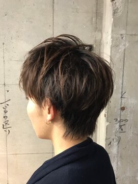 オッソ(OSSO) フェザーマッシュワイルドツーブロック