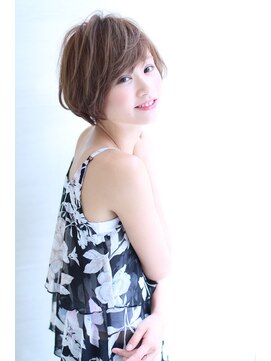 オーロ 宝塚店(ORO) ローライトアッシュブラウン大人かわいい小顔ワンサイドショート