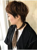 マッシュショート+インナーカラー、ミニウルフ