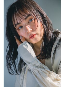 ルアナ(Luana) ミニバングレイヤーセミロング スモークアッシュ
