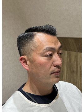 ヨシザワインク プレミアム 横浜 桜木町店(YOSHIZAWA Inc. PREMIUM) メンズトラッドフェードスタイル/七三/大人/短髪