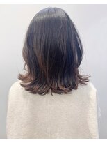 モリオフロムロンドン 松戸店(Morio from London)&nbsp;【松戸　石山】外ハネミディアム　顔周りレイヤー