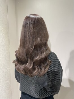 ビーヘアサロン(Beee hair salon)の写真/アクセス良好◎多忙な毎日をお過ごしの方にオススメ！時間を有効活用しながらヘアメンテナンス♪