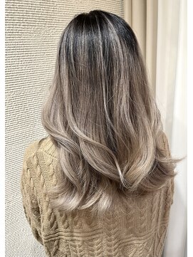 ヴォアソルヂェガーデン(Voasorte GARDEN) 【VoasorteGARDEN】グレージュバレイヤージュ