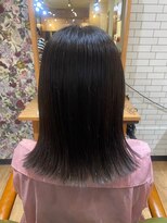 オーストヘアジジ(Aust hair Gigi)&nbsp;くすみベージュ　外はね
