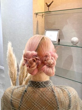 カラークチュール(Color Couture) 黒髪カタログ/ホブルフ/ネビージュ/小顔に見せるヘア/ワンレン