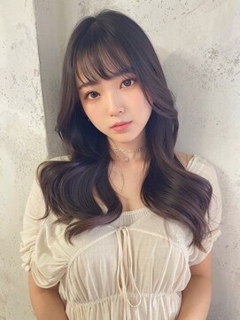 クイーン バイ ノイズ 西院(QUEEN by noism) 大人可愛い20代30代40代小顔ウルフレイヤーボブ丸み艶ロング