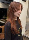 ロングレイヤーヘア×オレンジブラウン