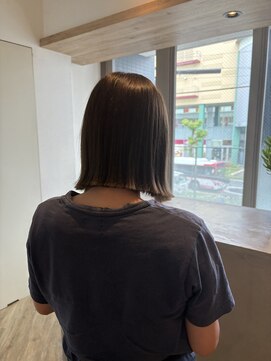 ヘアーエスクールステラ(hair S.COEUR stella) ぱつっとボブ