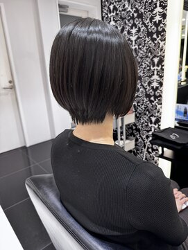 エアー 銀座タワー(AIR) 【藤岡】360°美シルエットショート／ナチュラルグラデ