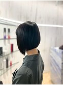 前下がりボブ