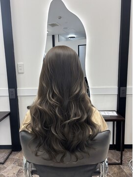 ロア 熊本(LOA) コテ巻き風パーマ くっきりめ