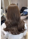 【館林ワンホンヘア】ヘーゼルベージュ×艶髪レイヤー
