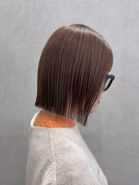 ローヴ 梅田(L'aube) 髪質改善 切りっぱなしボブ 大人ボブ タッセル