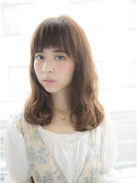 サロンドミルク 原宿(salon de MiLK) 【salon de MiLK 原宿】短めバングのおしゃれセミディ