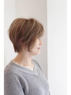 ガビーヘアルーブ(gabi hair LOOB) 大人ショートボブ。