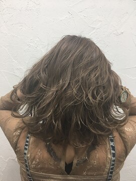 プライズ アイリス 池袋東口店(prize Iris) バレイヤージュ/イルミナカラーロブ【池袋・池袋東口店】池袋