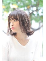 Zina.カジュアル外ハネベージュカラーボブ