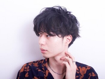 ヘアサロン グーテ(Gute)の写真/実力派スタイリストが一人ひとりの骨格やクセを見極め、ON/OFFどちらにも対応できるスタイルに仕上げます◎