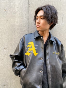 リヤン(Le lien) 波巻きツイストスパイラル/刈り上げセンターパート/溝の口