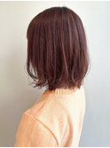 ピンクベージュ