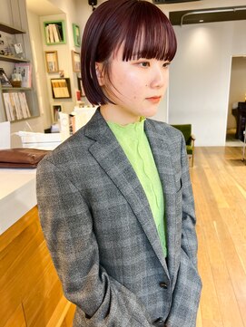 インビテーション 名古屋(invitation) 暖色艶カラーとぱつっとミニボブ