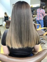 ユートピア(U topia)&nbsp;バレイヤージュ/シルバーカラー/ミルクティーベージュ