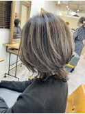 【lore銀座】ミディアム×ハイライトで大人カジュアルに◎